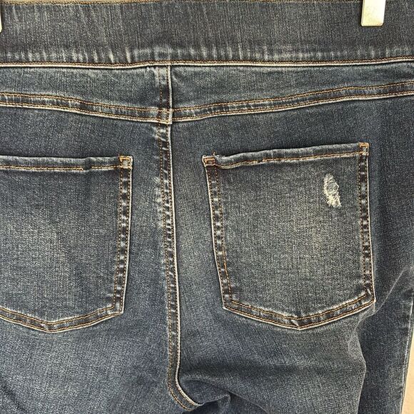Spanx Blue Distressed Pull-On Ankle Skinny Jeans Raw Hem Size Medium Tall - Picture 8 of 13